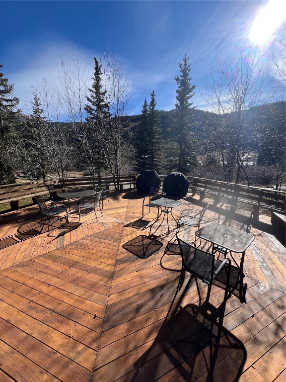 22784 Us Highway 6 2615