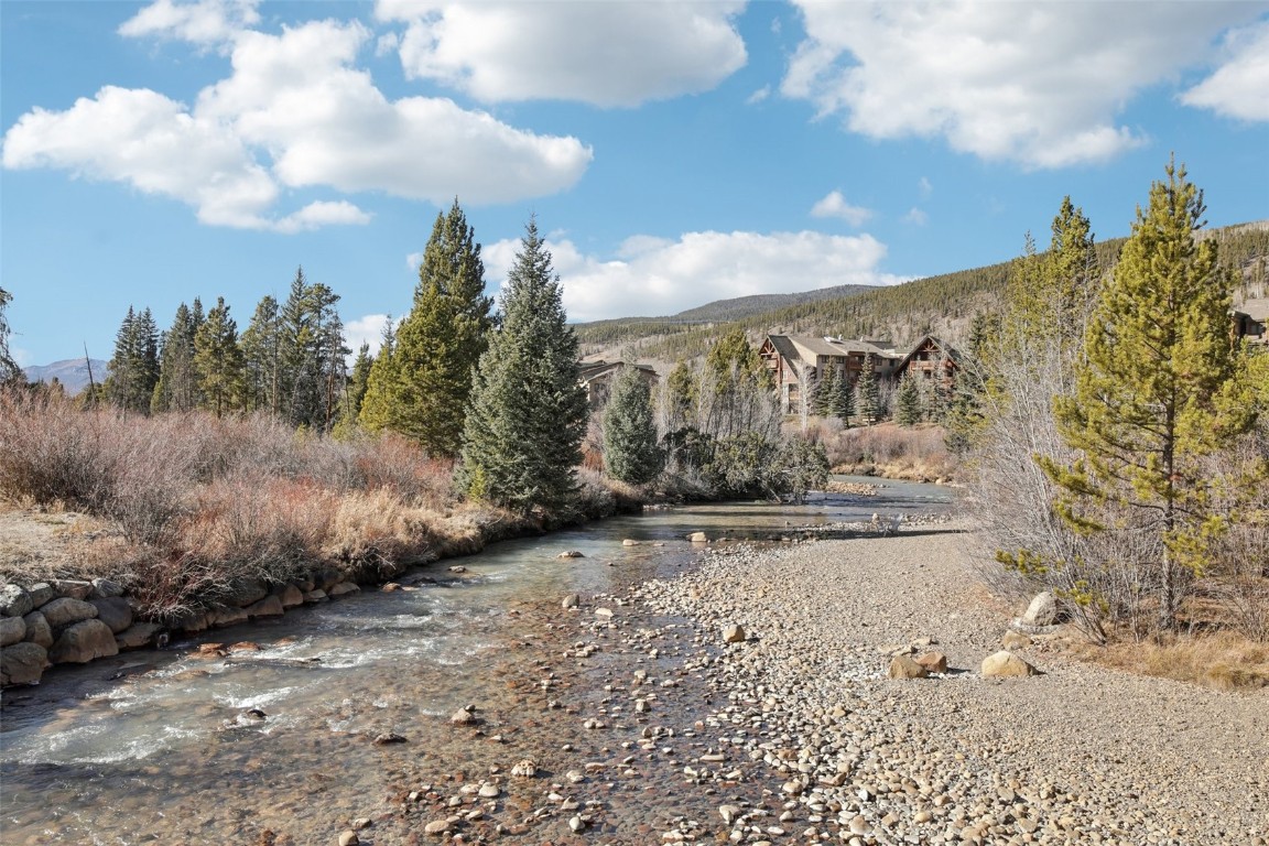 22784 Us Highway 6 2615