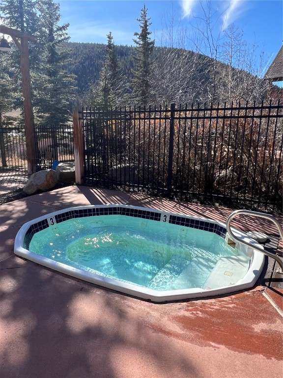 22784 Us Highway 6 2615