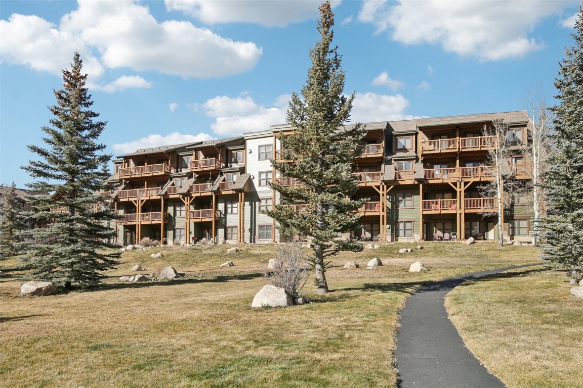 22784 Us Highway 6 2615