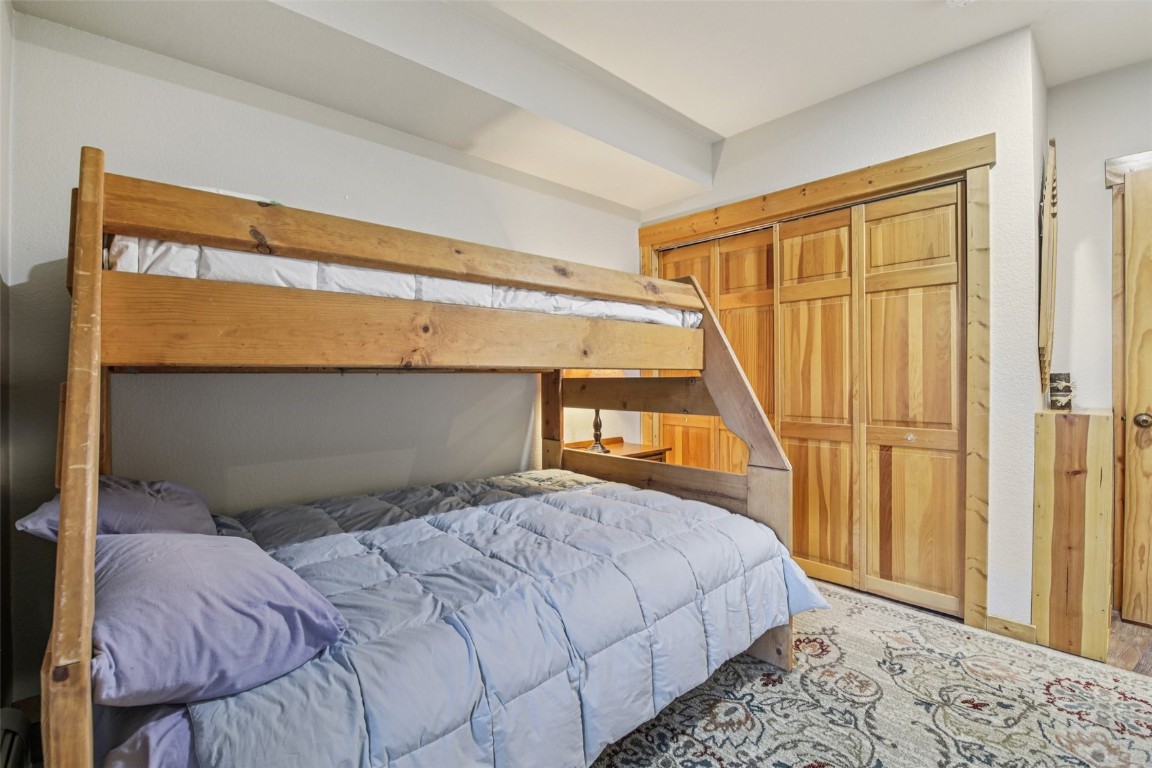 22784 Us Highway 6 2615