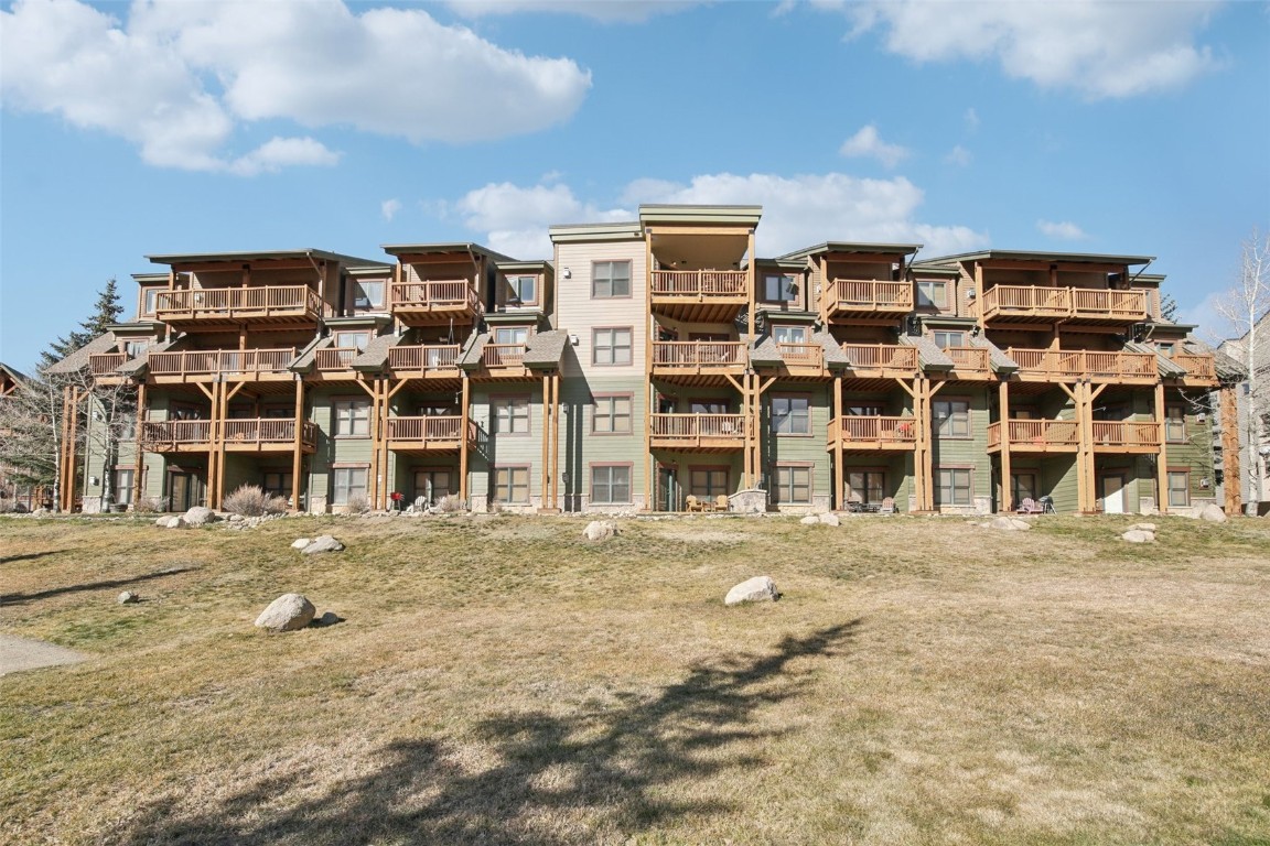 22784 Us Highway 6 2615