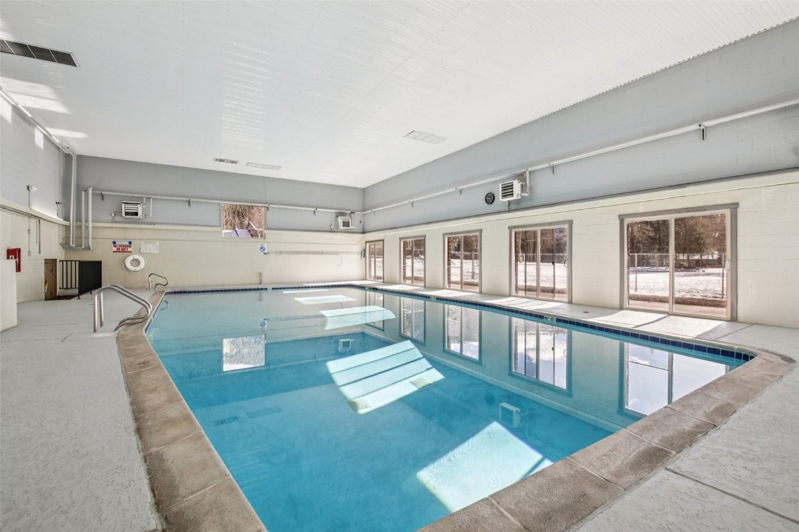 1173 Straight Creek DRIVE 106