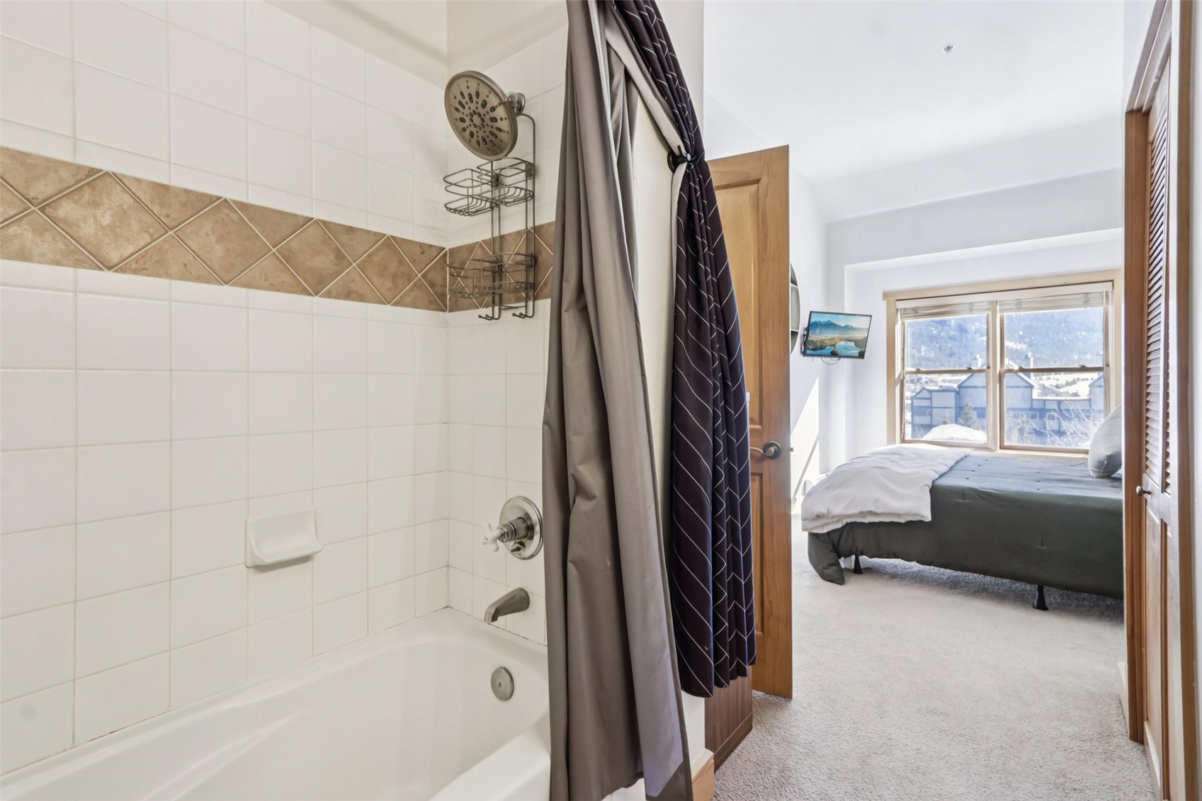 105 Wheeler CIRCLE 403