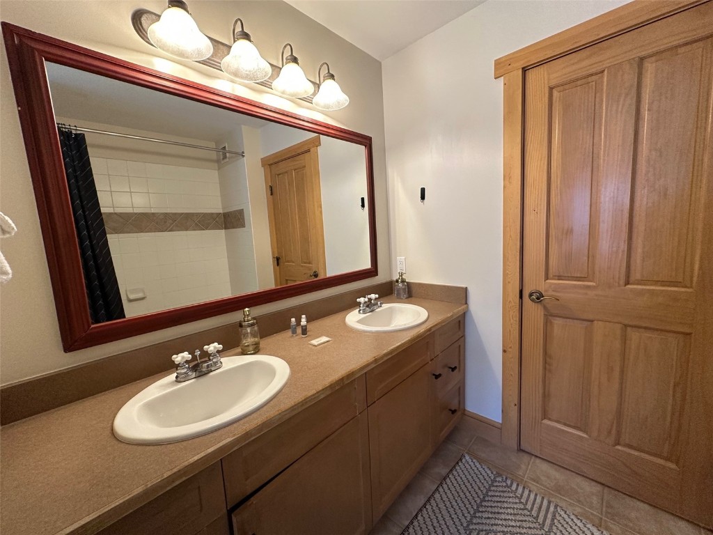 105 Wheeler CIRCLE 403