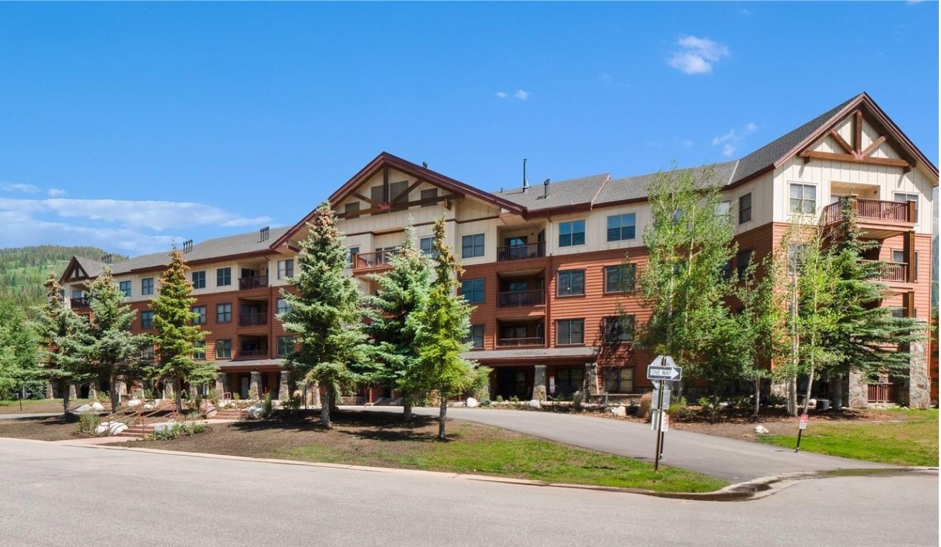 105 Wheeler CIRCLE 403