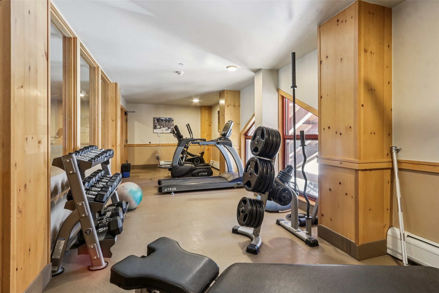105 Wheeler CIRCLE 403