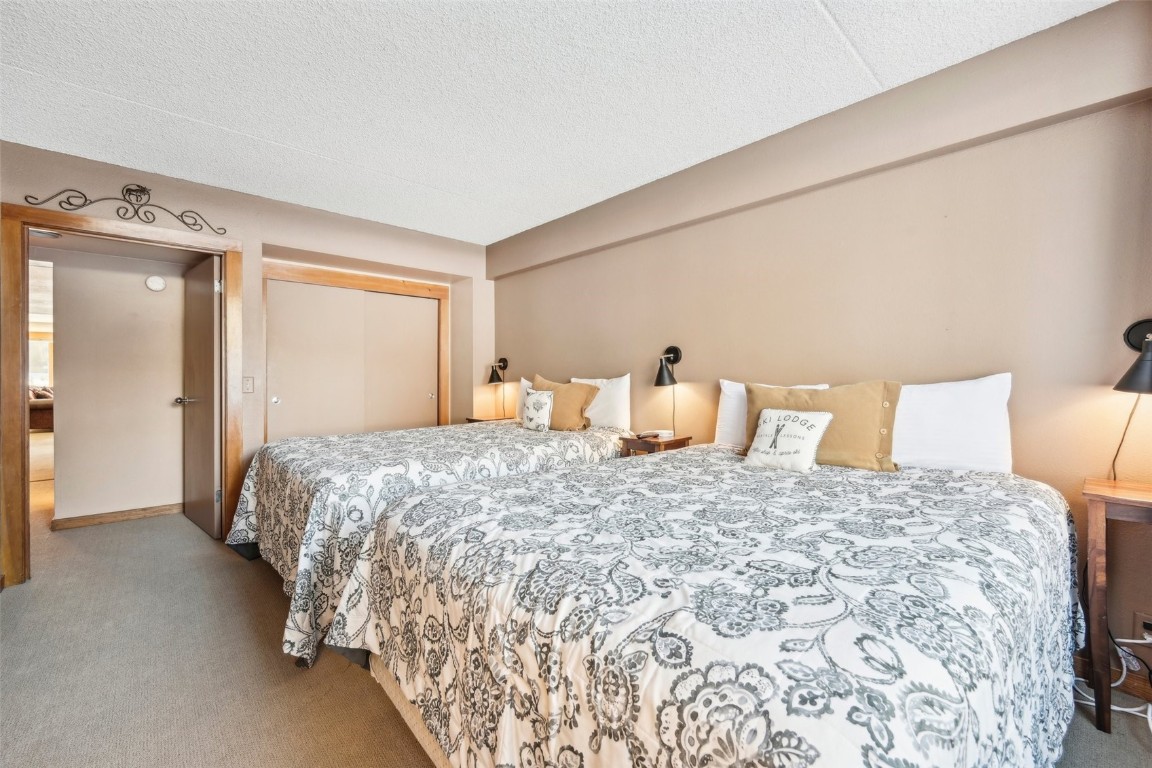 22340 US Highway 6 1788