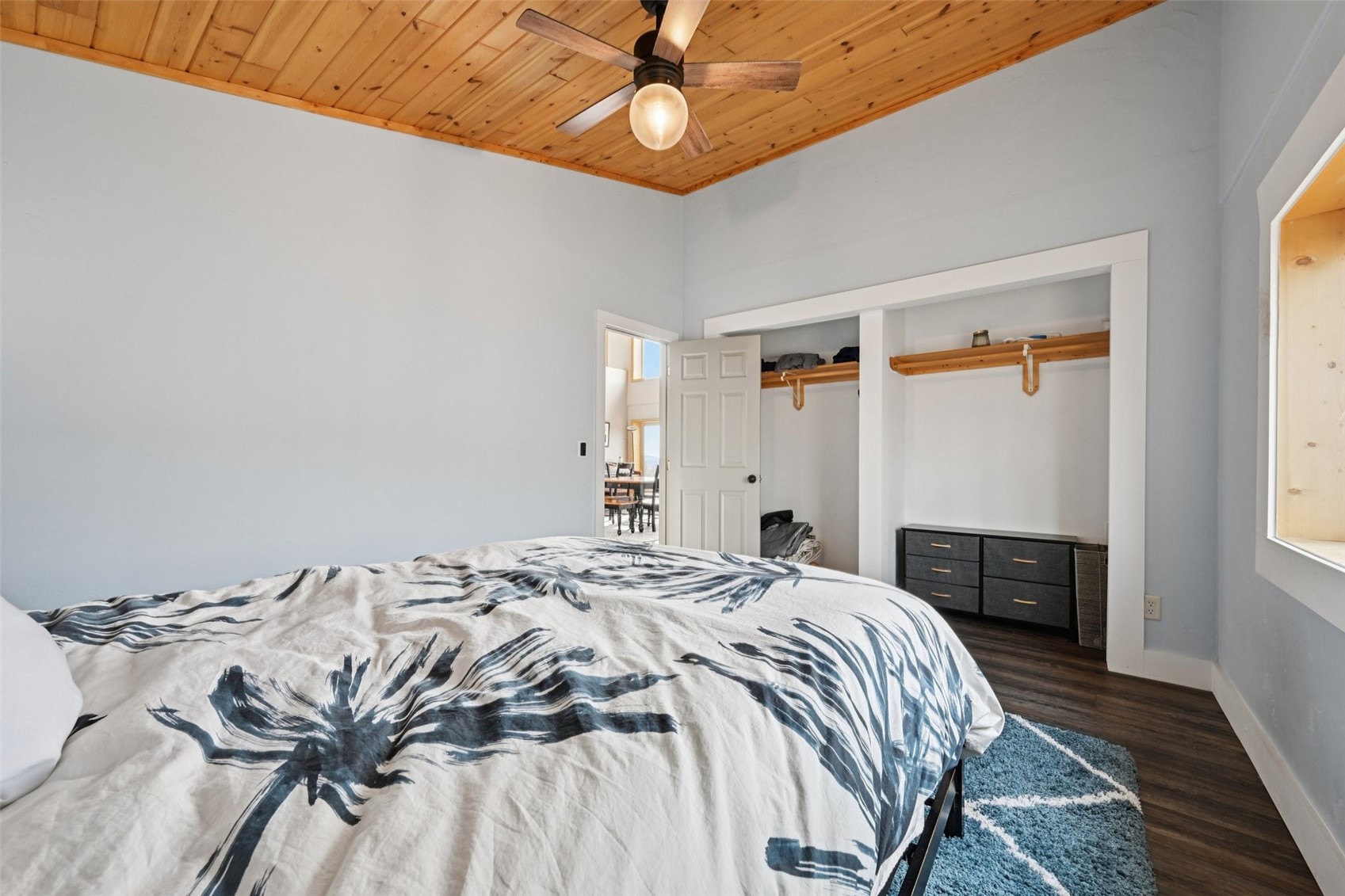 1499 Sheep Ridge ROAD