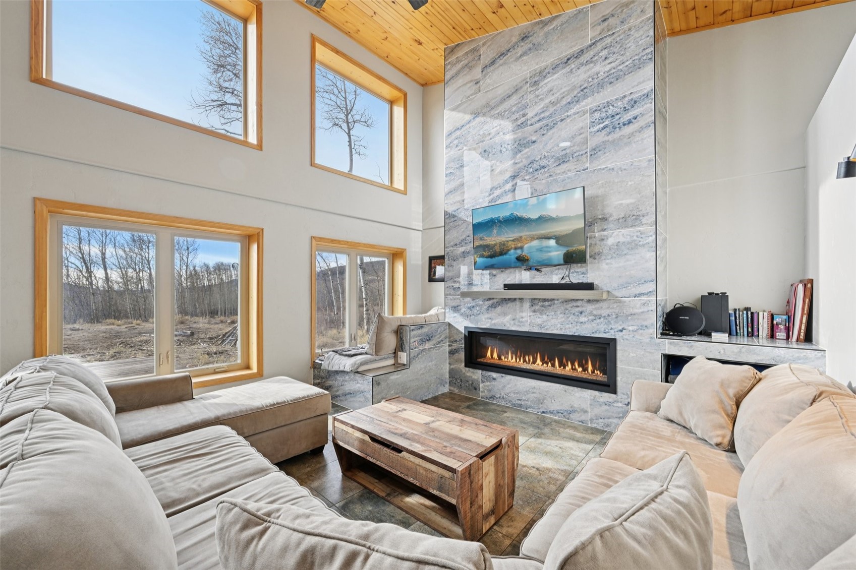 1499 Sheep Ridge ROAD