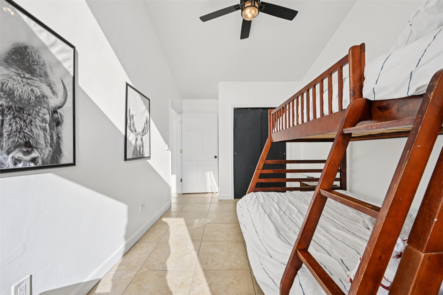 1499 Sheep Ridge ROAD