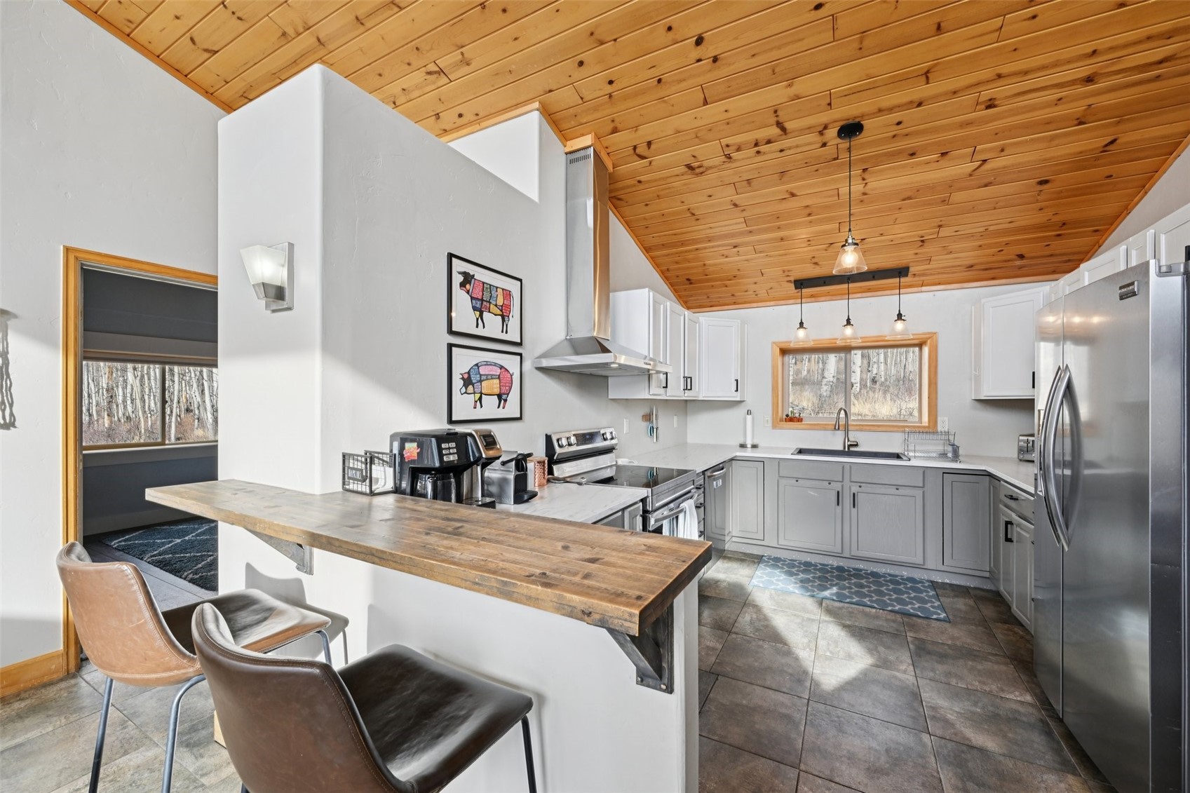 1499 Sheep Ridge ROAD