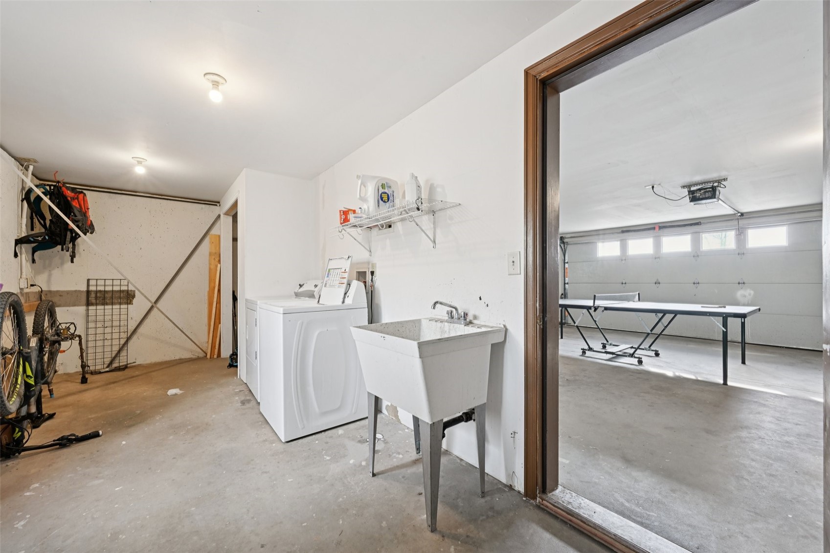 1499 Sheep Ridge ROAD