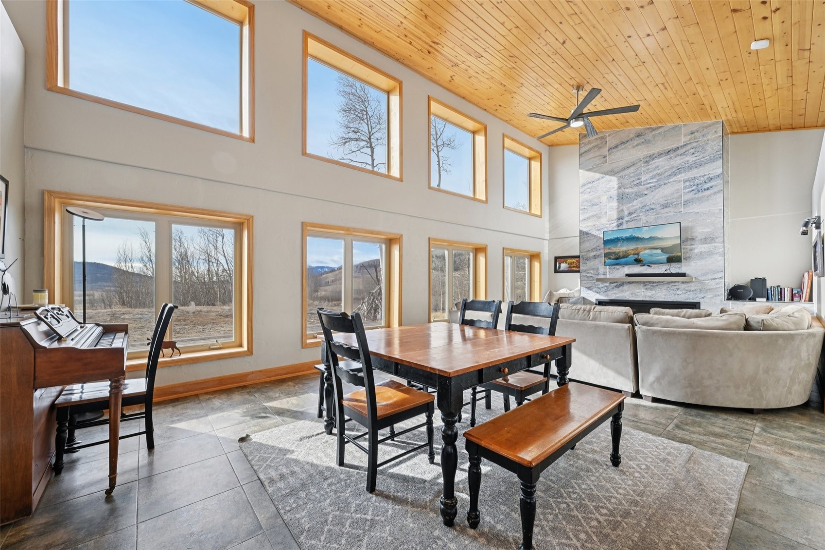 1499 Sheep Ridge ROAD