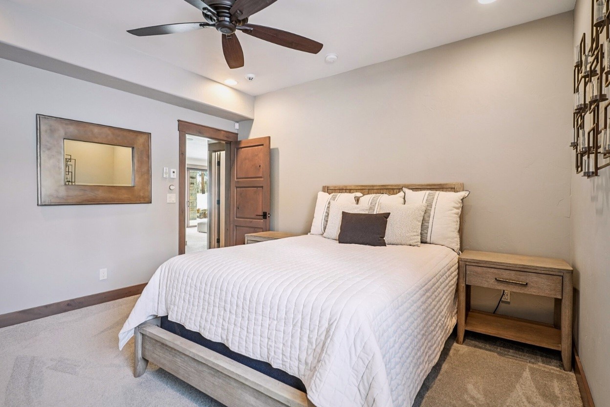 60 Barton Ridge DRIVE