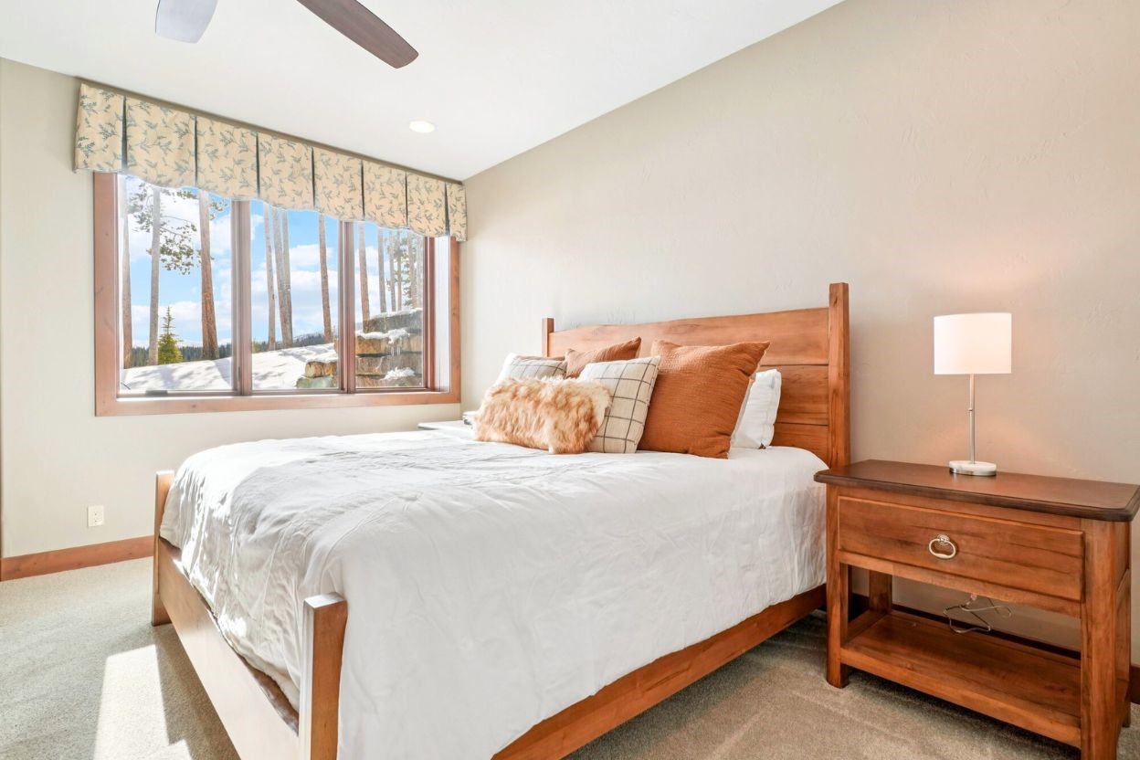 60 Barton Ridge DRIVE