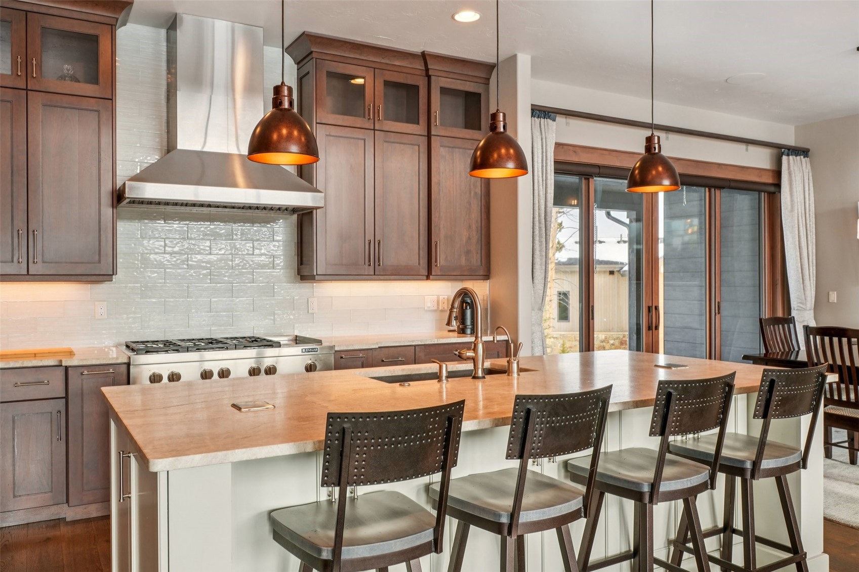 60 Barton Ridge DRIVE