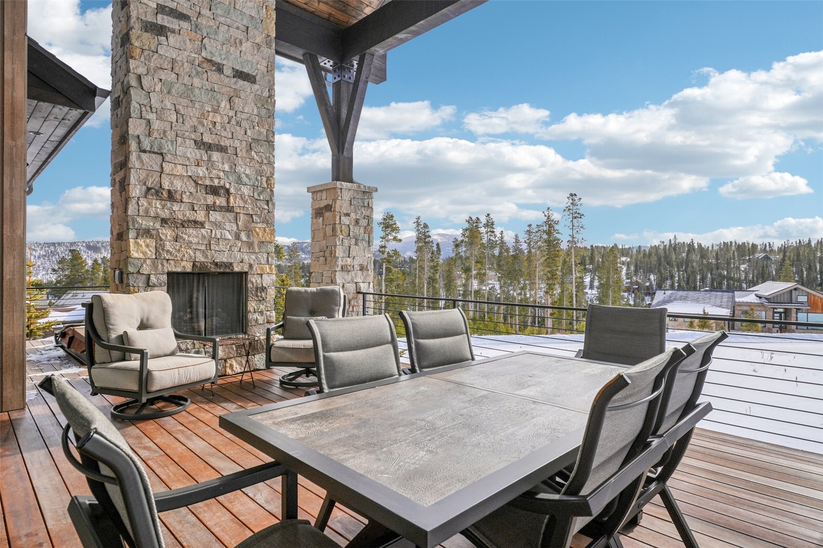 60 Barton Ridge DRIVE