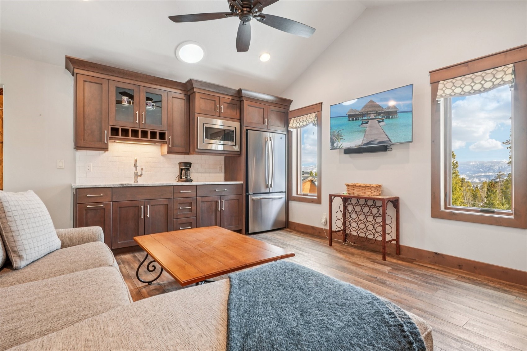 60 Barton Ridge DRIVE