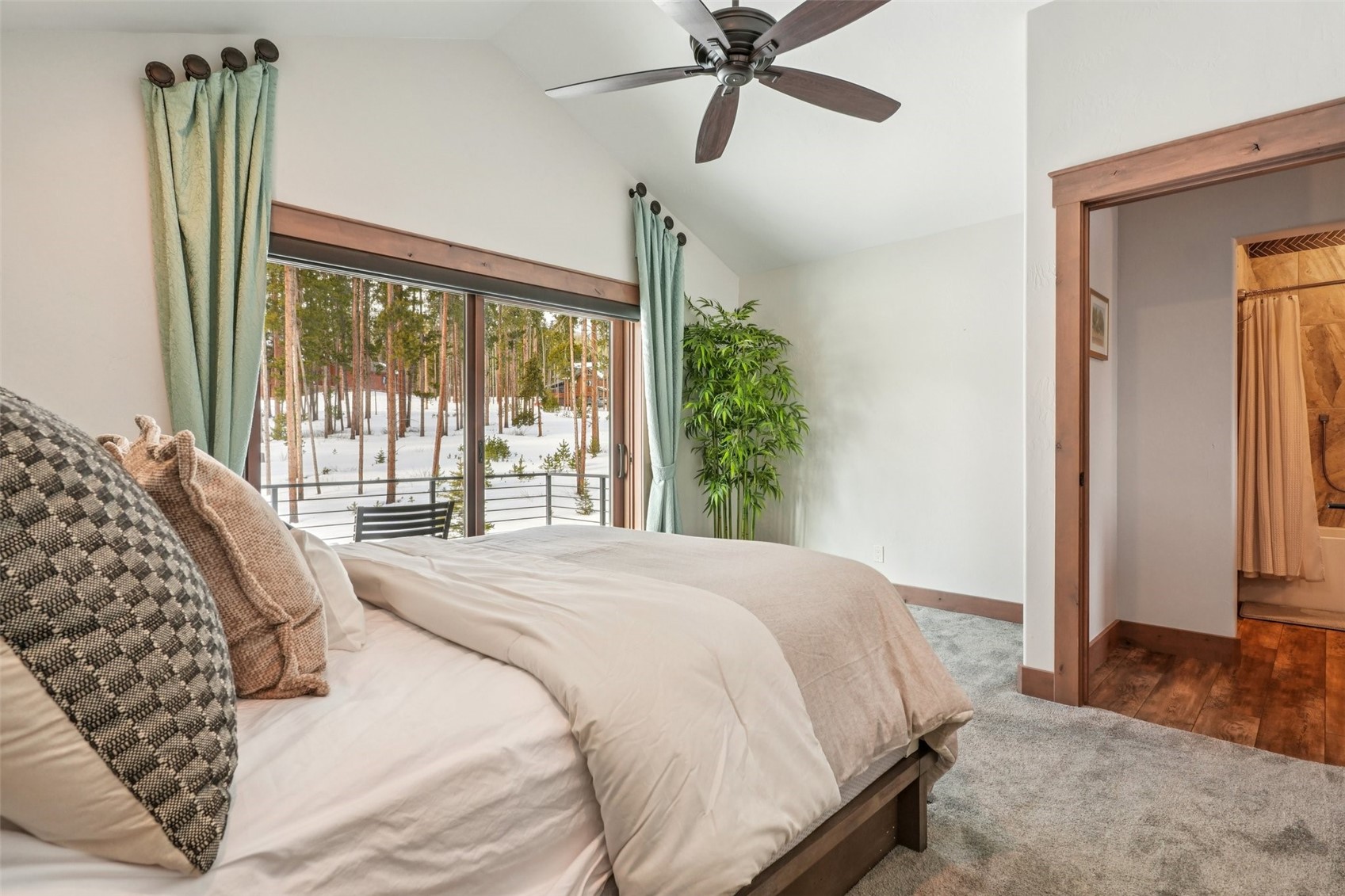 60 Barton Ridge DRIVE