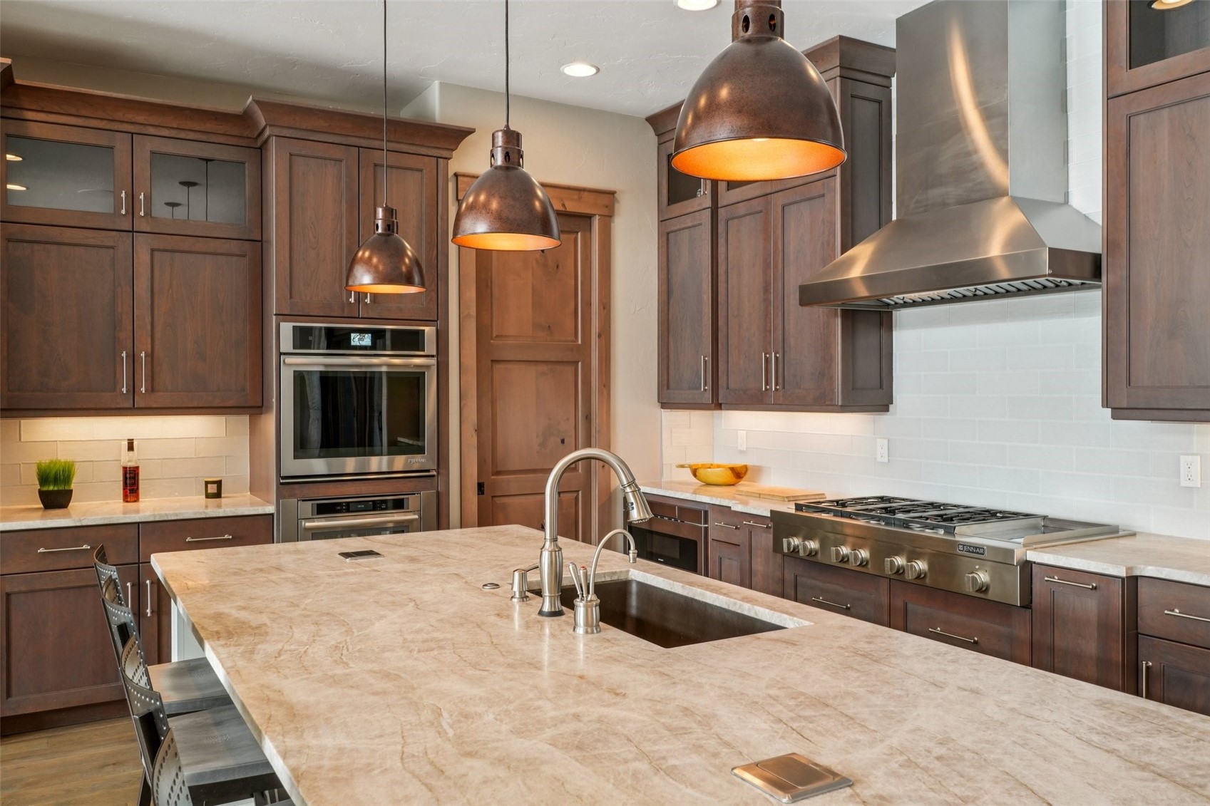 60 Barton Ridge DRIVE