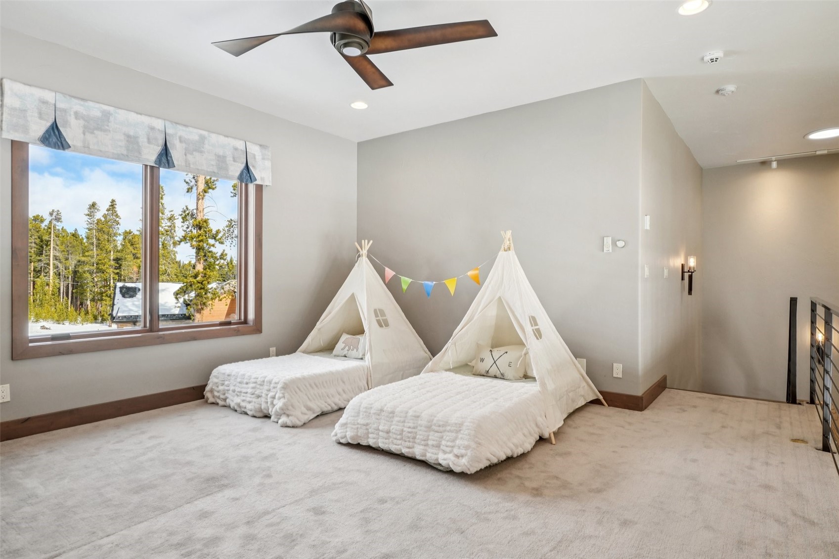 60 Barton Ridge DRIVE