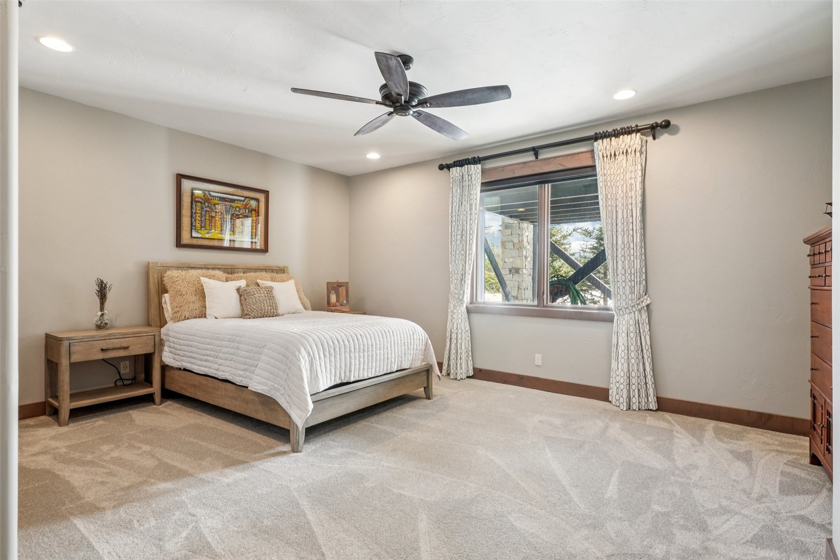 60 Barton Ridge DRIVE