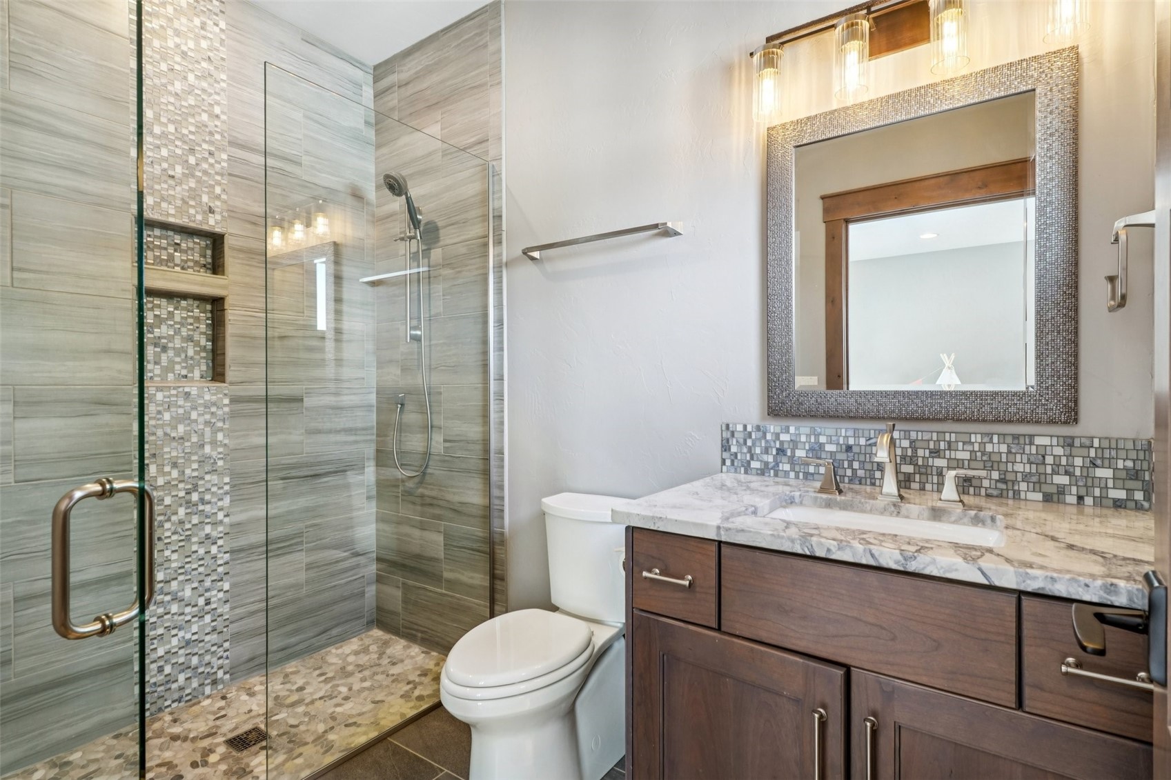 60 Barton Ridge DRIVE