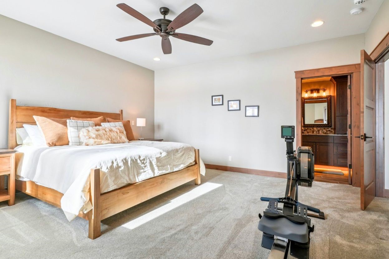 60 Barton Ridge DRIVE