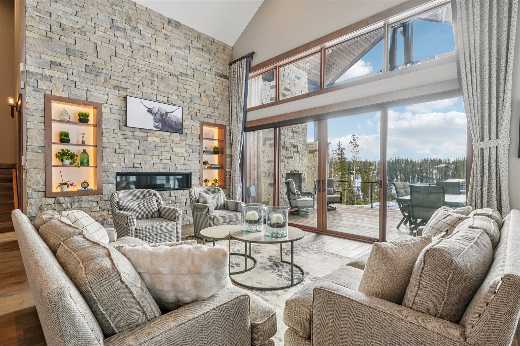 60 Barton Ridge DRIVE