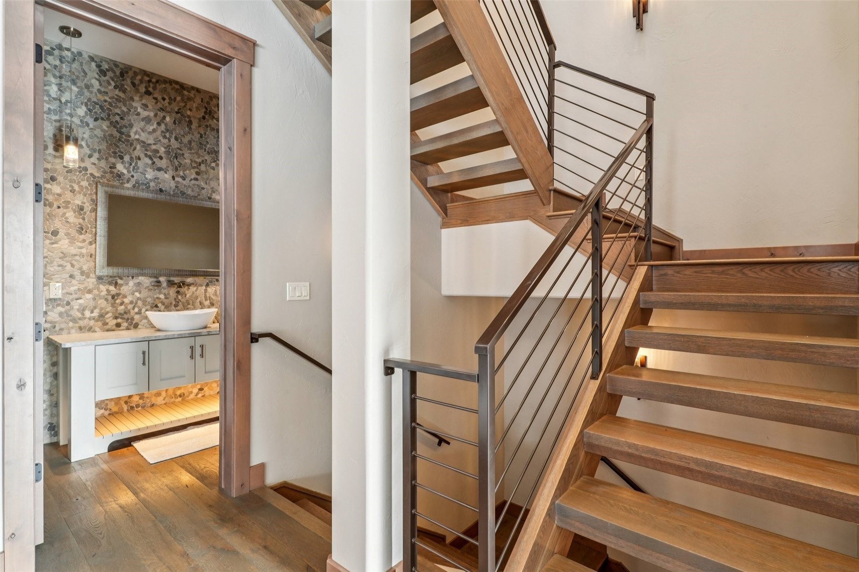 60 Barton Ridge DRIVE