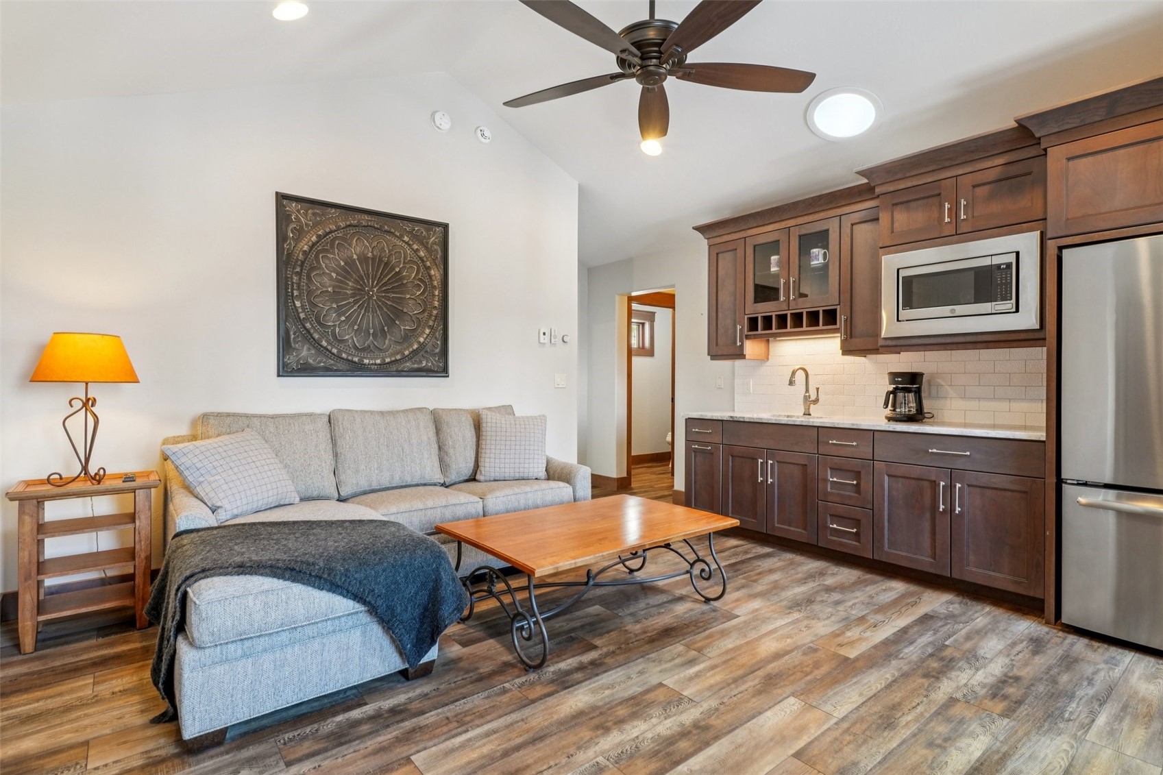 60 Barton Ridge DRIVE