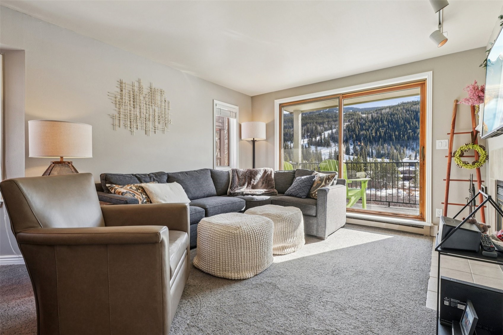 23062 Us Highway 6 A8