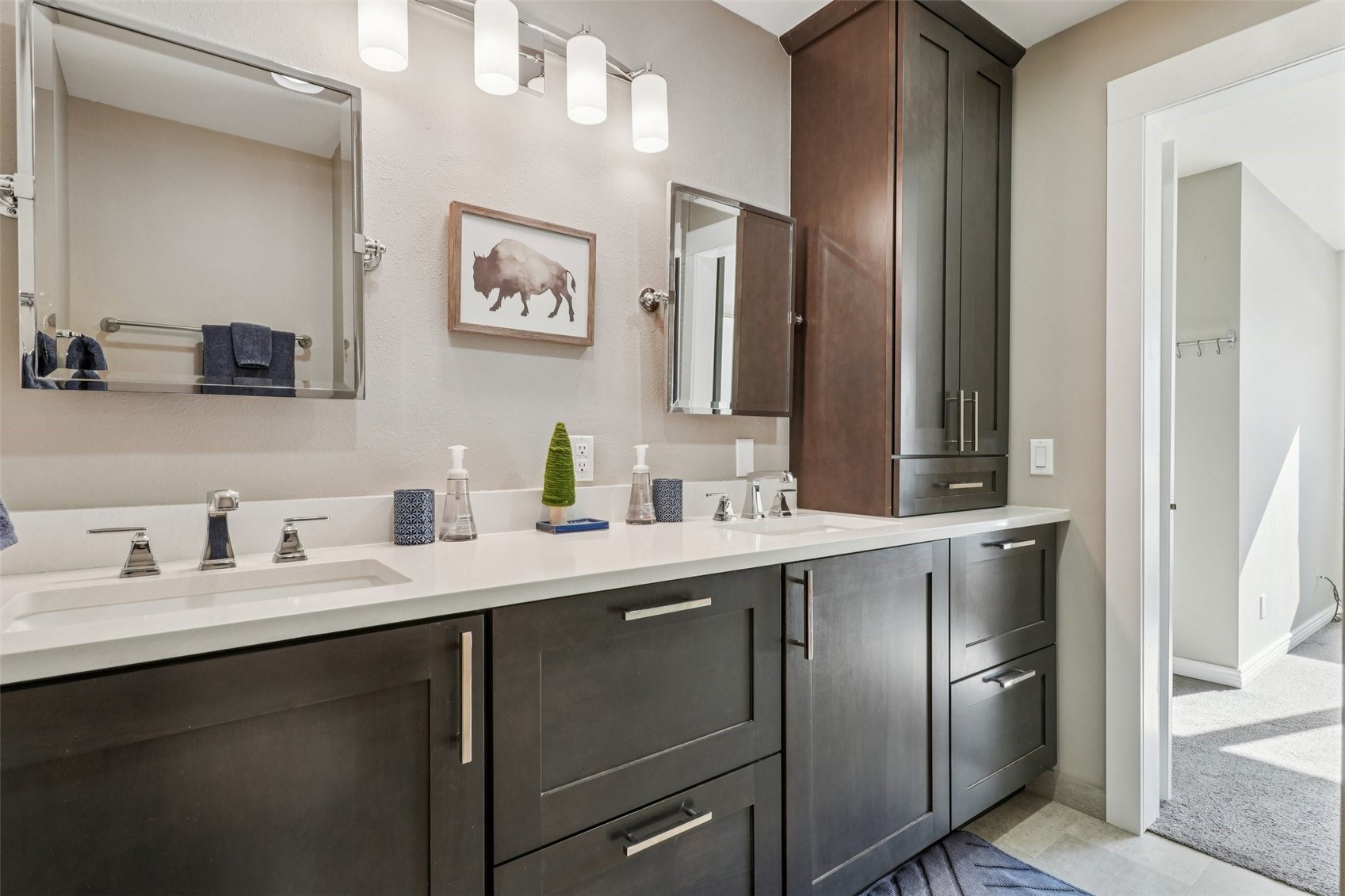 23062 Us Highway 6 A8