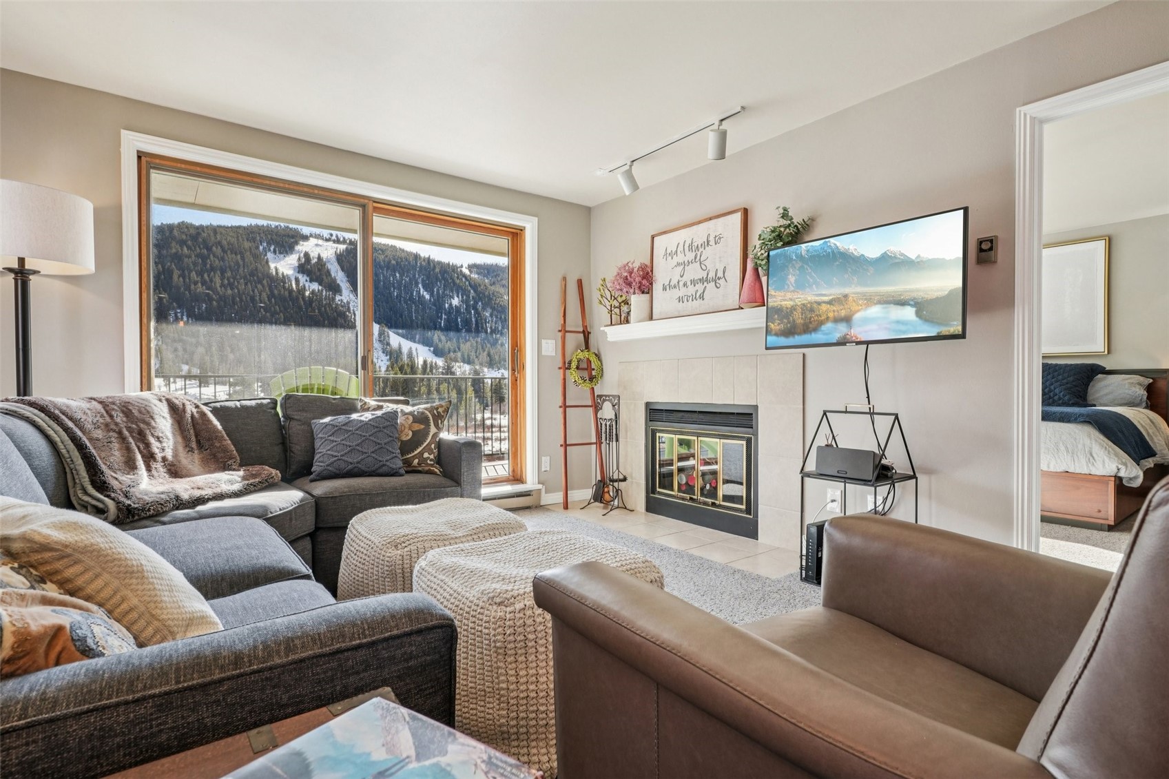 23062 Us Highway 6 A8