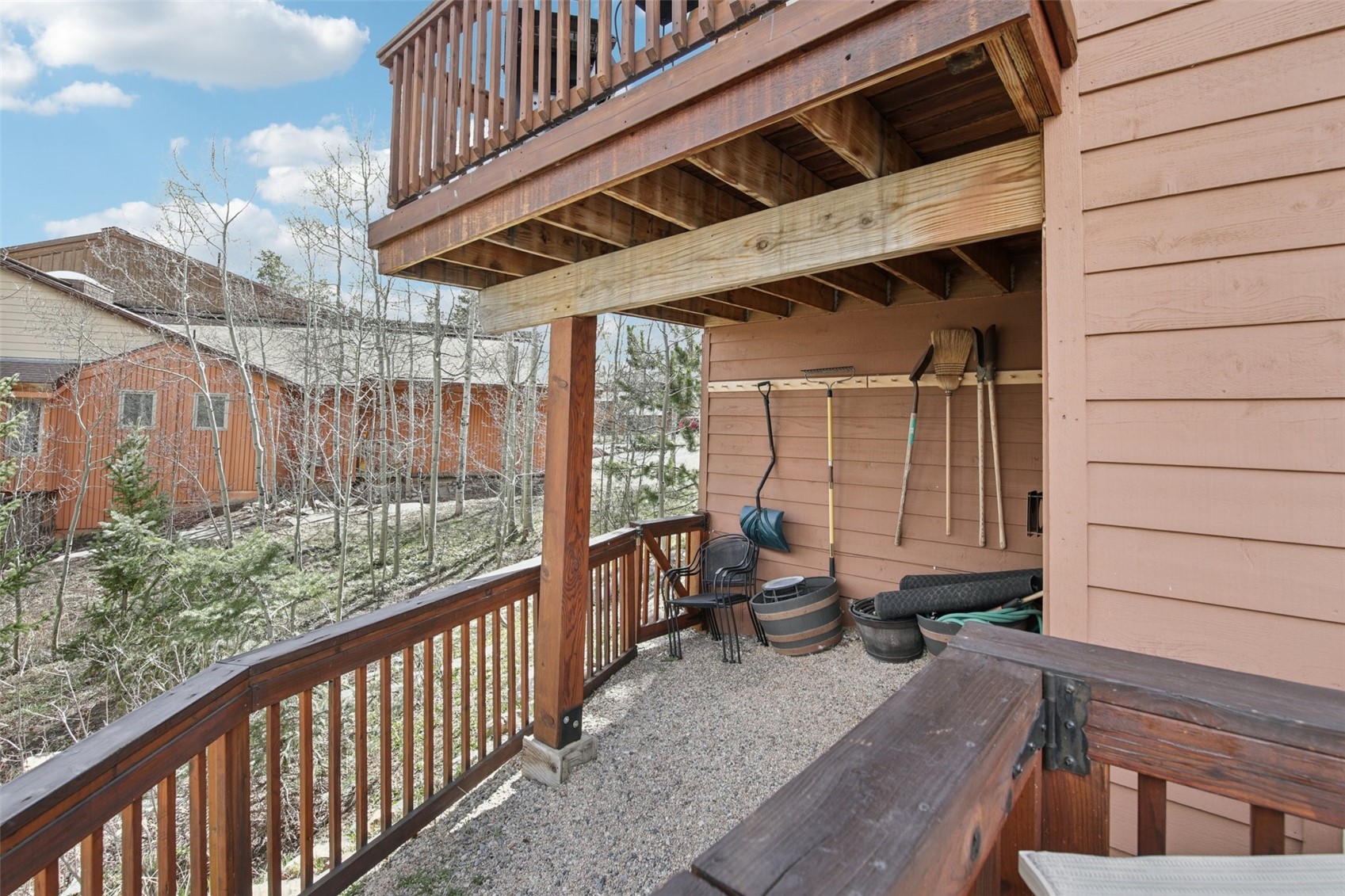 51 Sauterne LANE