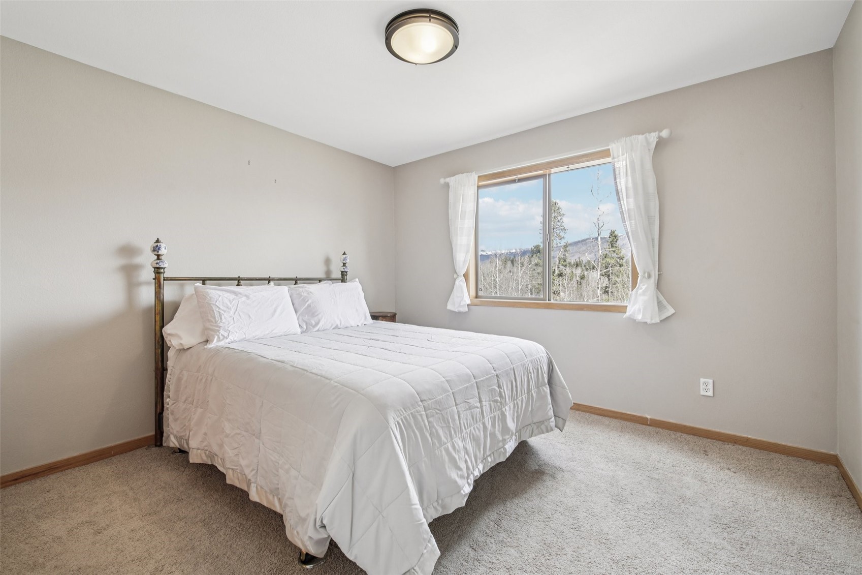 51 Sauterne LANE
