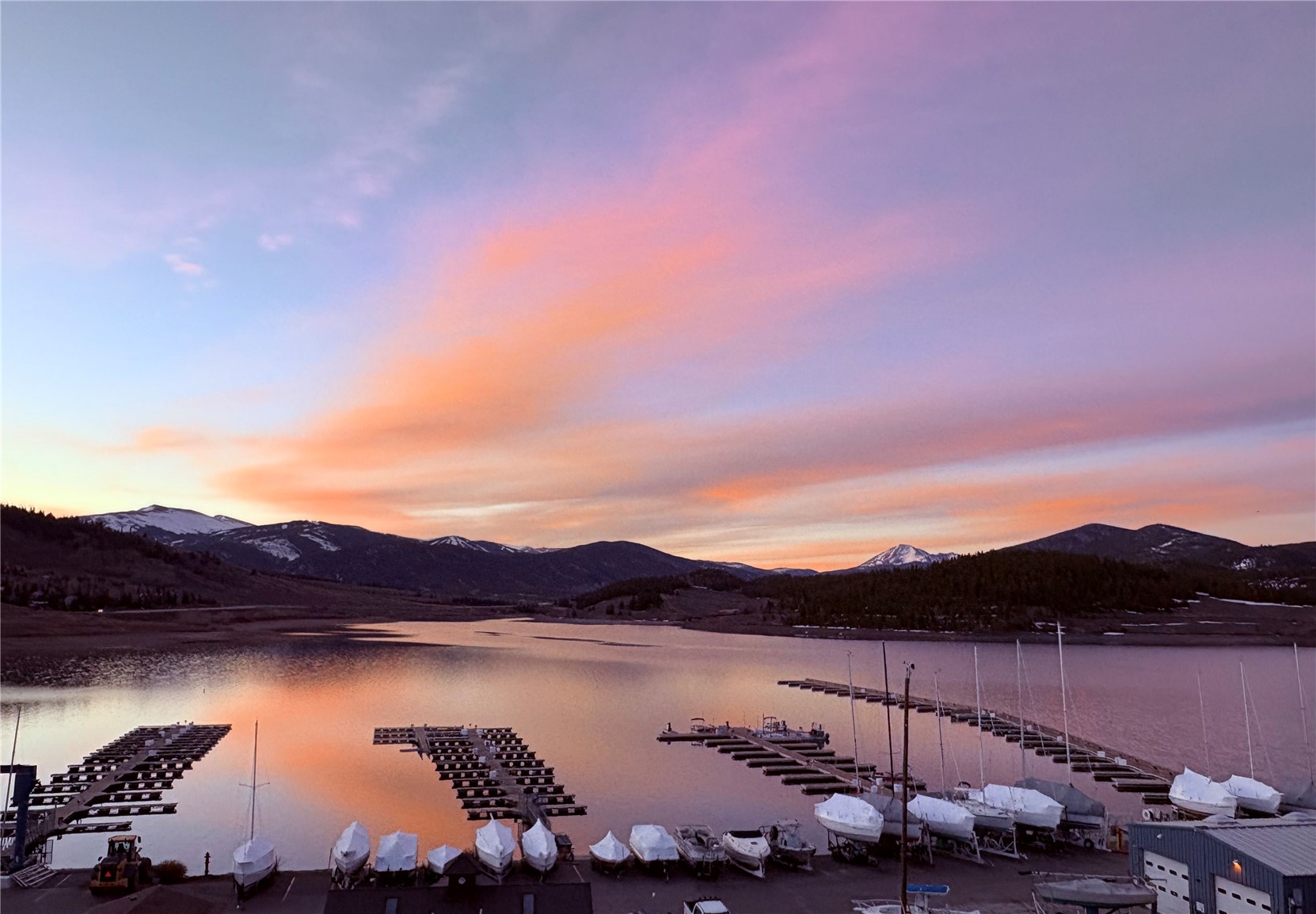 200 E La Bonte STREET 225