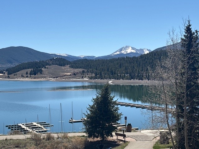 200 E La Bonte STREET 225