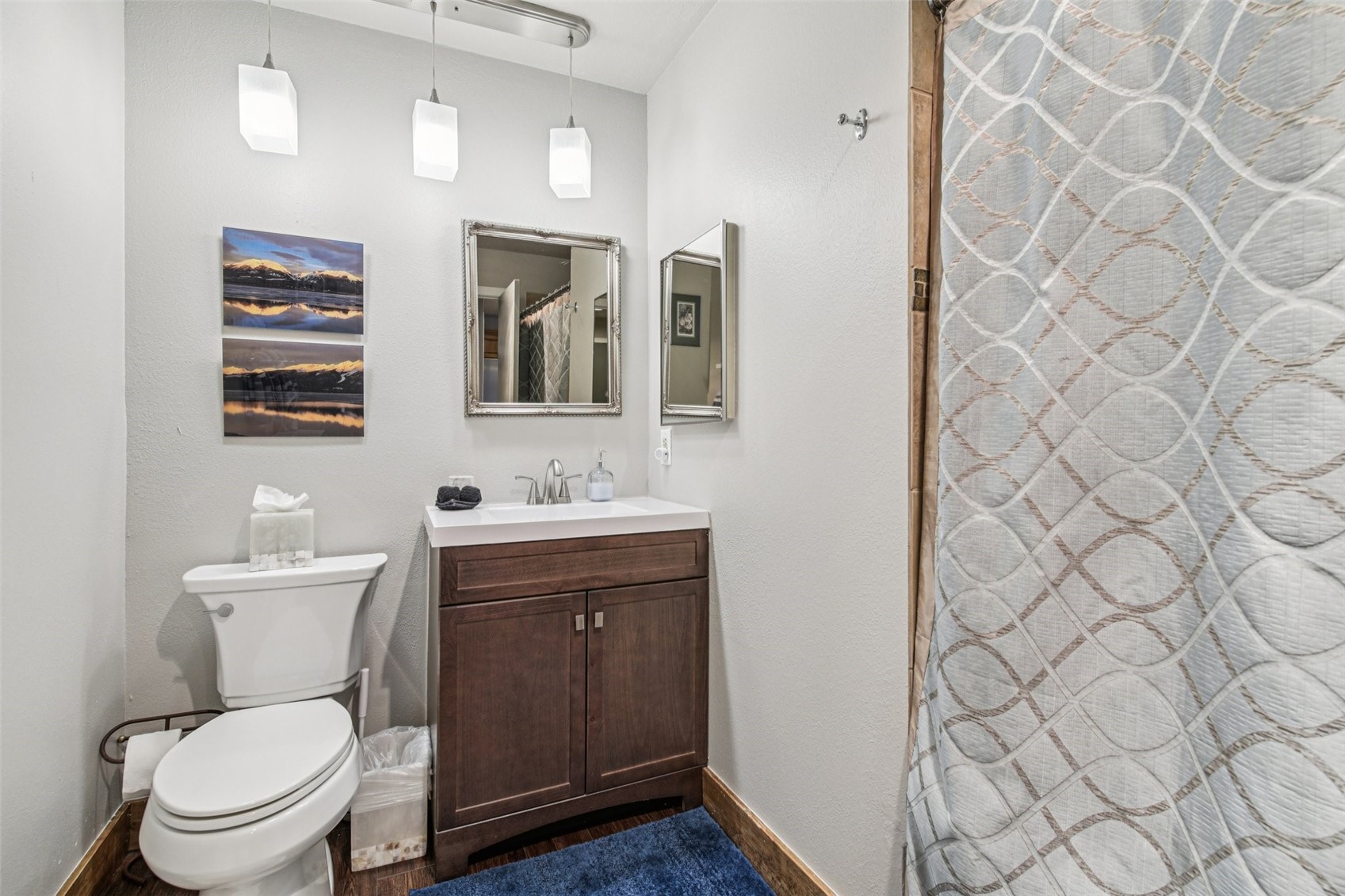 200 E La Bonte STREET 225
