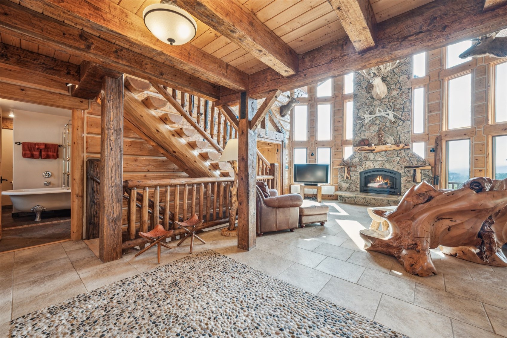 733 Spring Creek Ranch ROAD