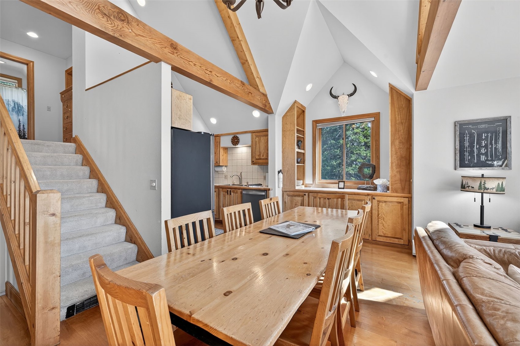 773 Range ROAD