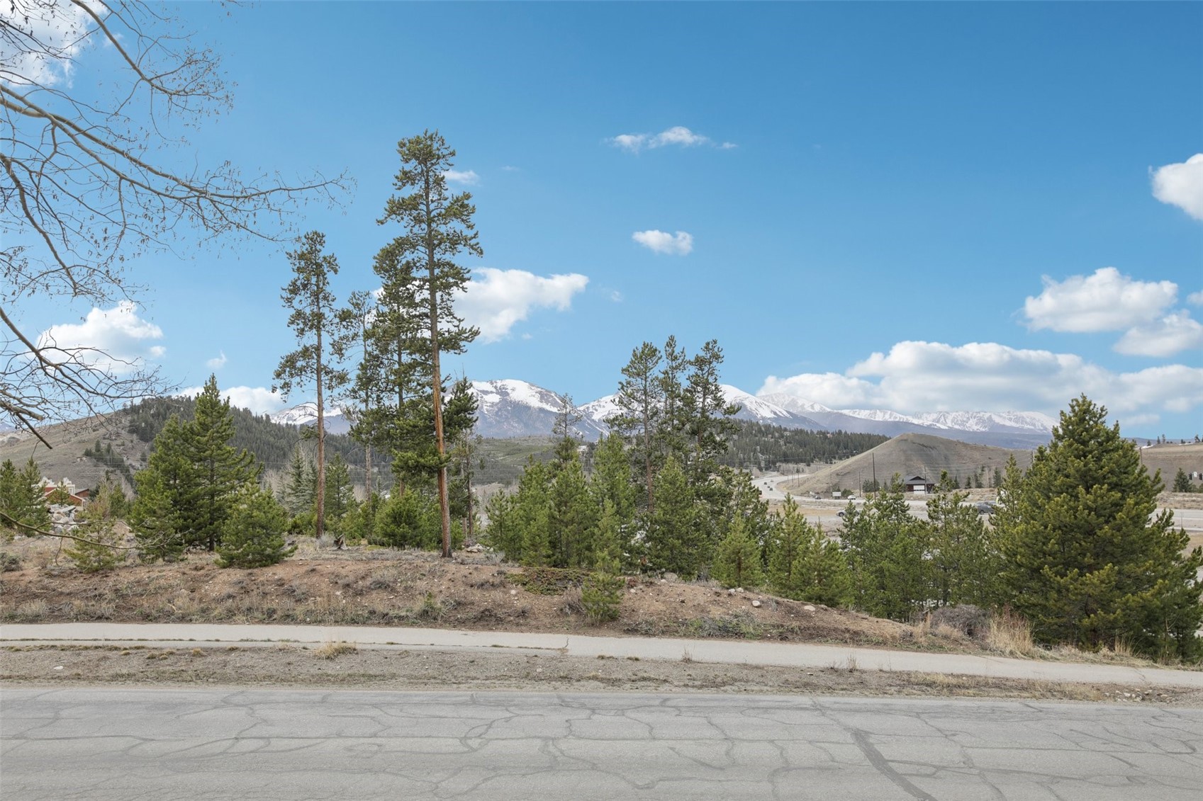 27 Tally Ho COURT 107