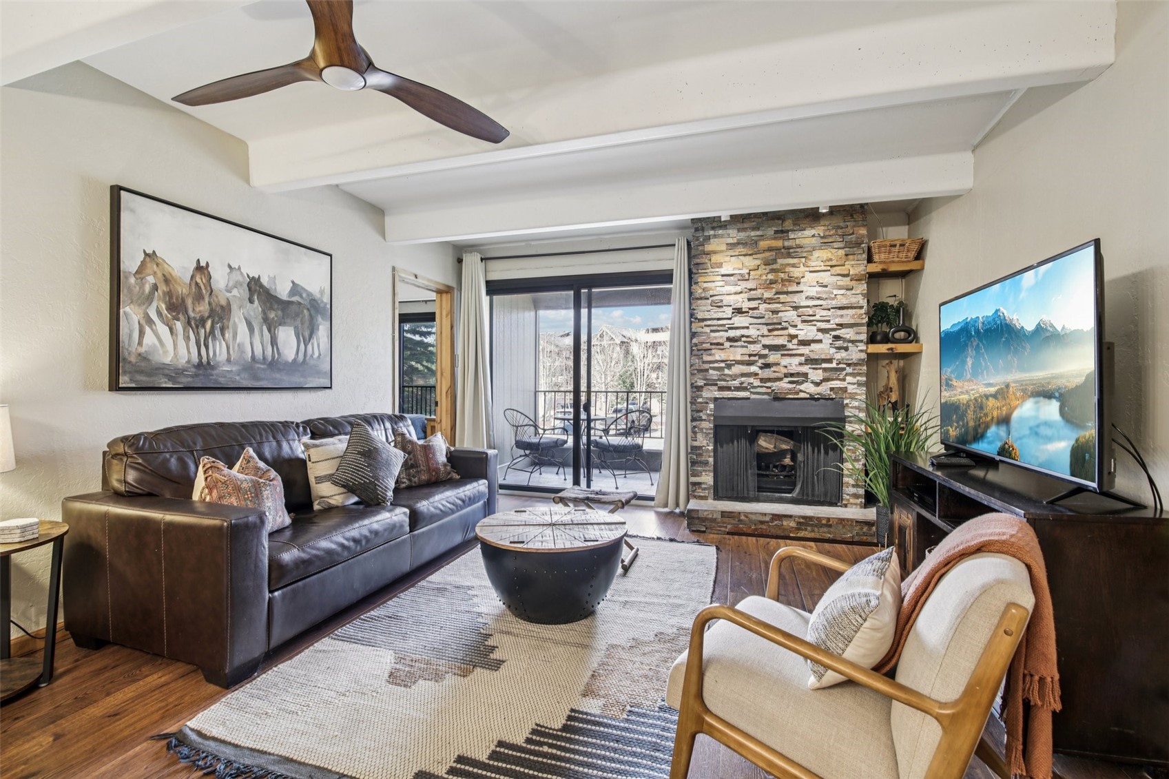 220 E La Bonte STREET 210