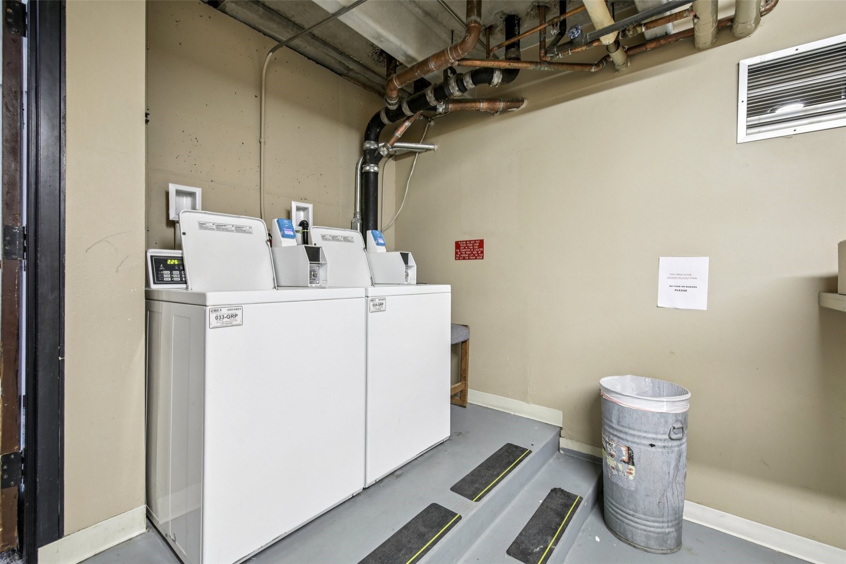 220 E La Bonte STREET 210