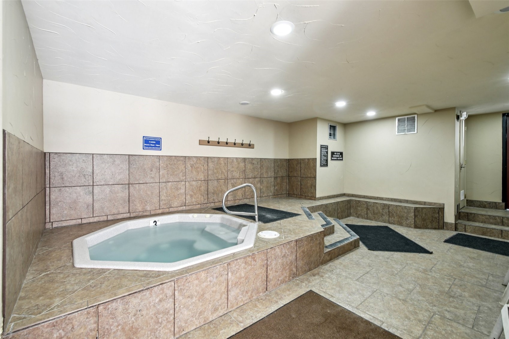 220 E La Bonte STREET 210