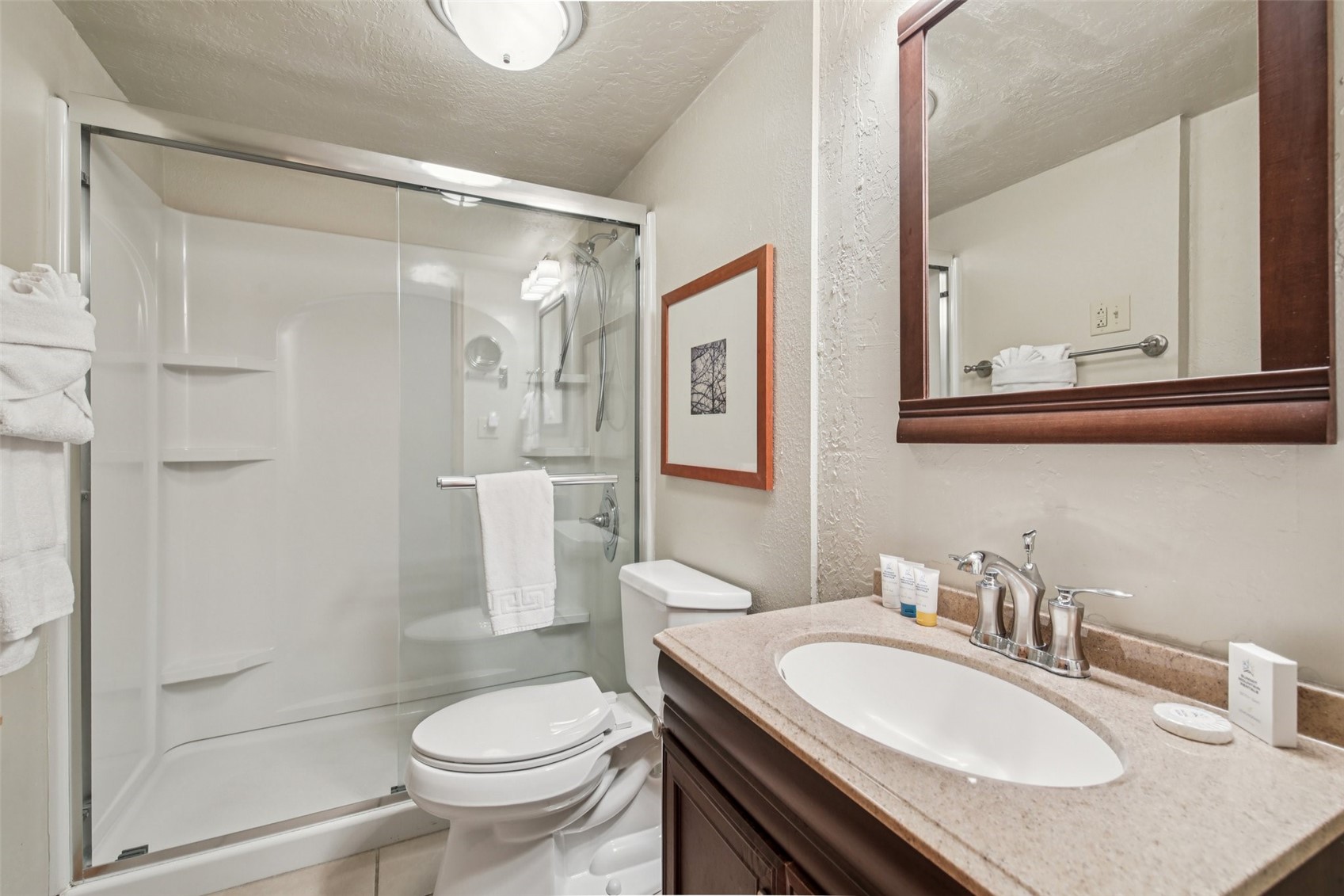 220 E La Bonte STREET 210