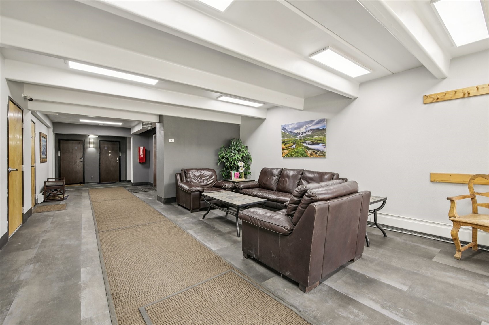 220 E La Bonte STREET 210