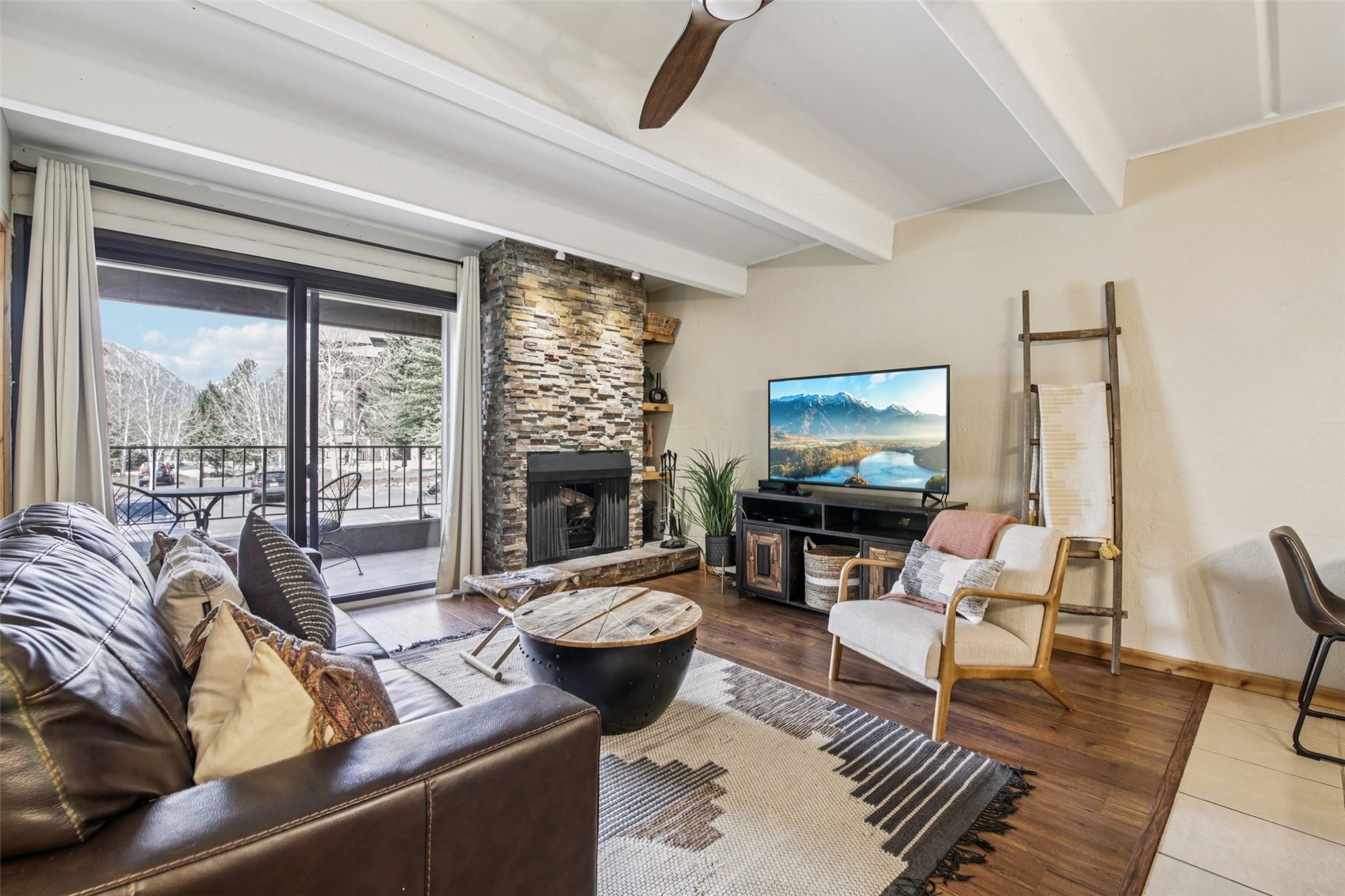 220 E La Bonte STREET 210