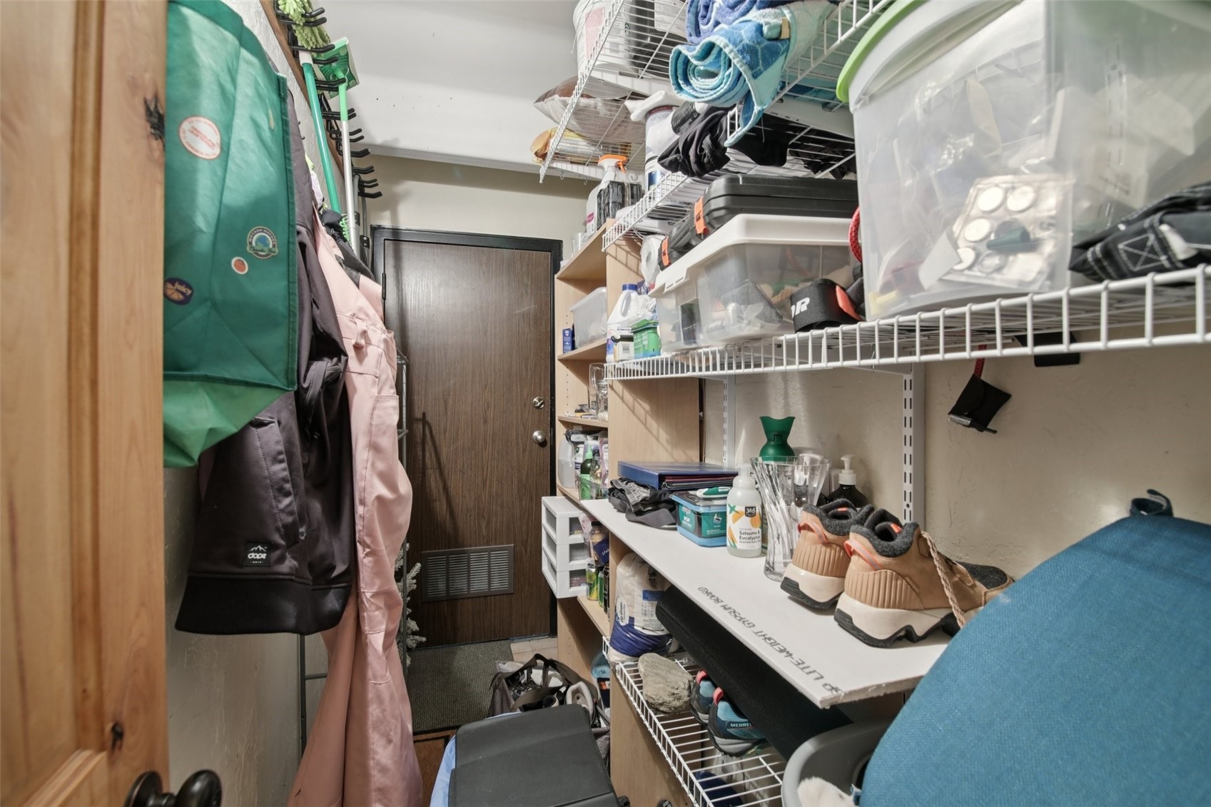 220 E La Bonte STREET 210